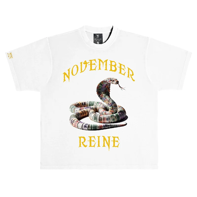 November reine (White/Yellow t-shirt)-- Seamless Knitted Crochet