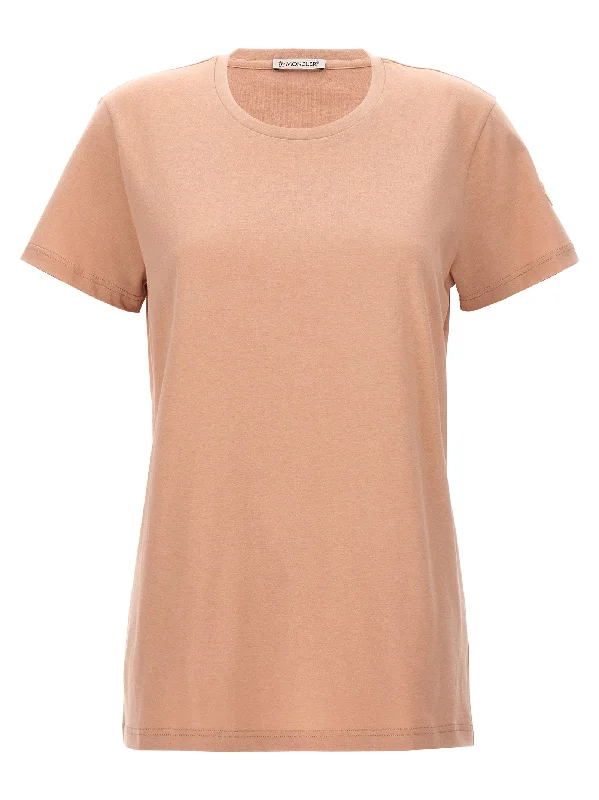 Logo Patch T-shirt-- Fitted T-Shirt Seamless Stretchy