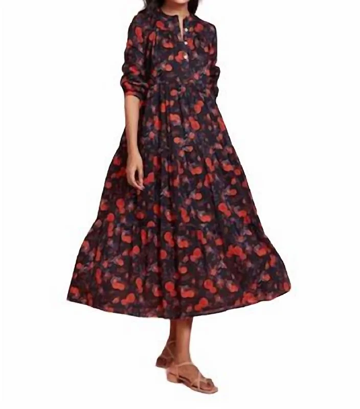 Rio Jocelyn Dress In Black Square Neckline Feminine