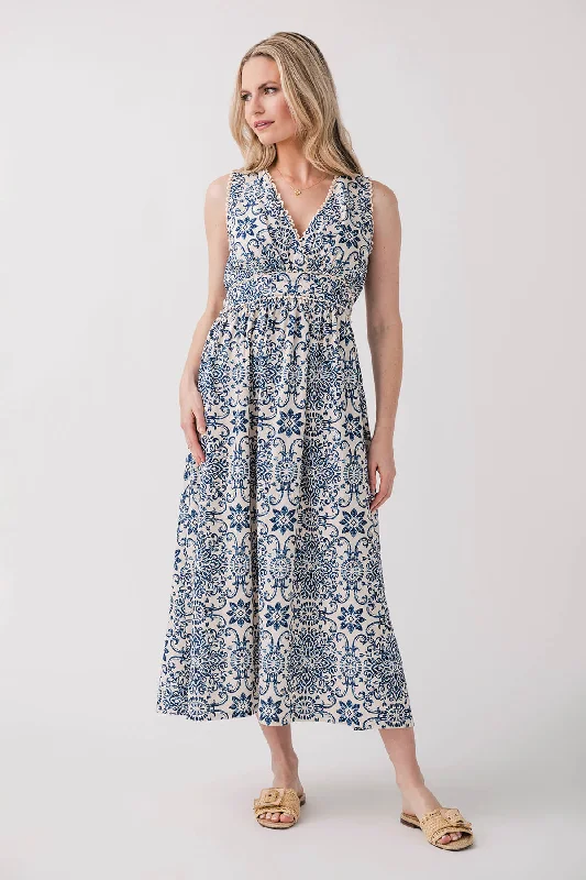 Dress Forum Vneck Printed Maxi Dress Boat Neckline Classic