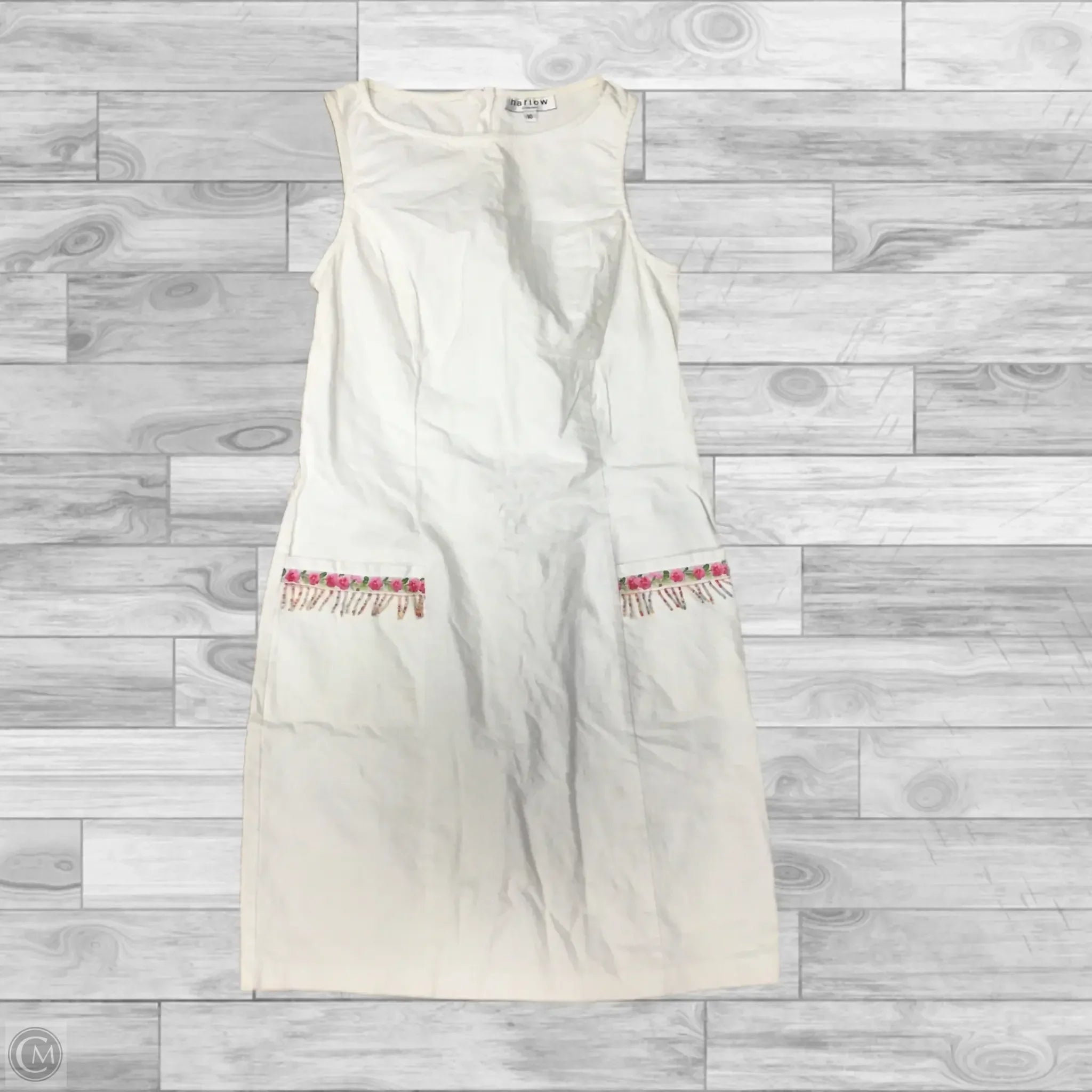 Dress Casual Short By House Of Harlow In White, Size: 10 Tunics Practical easy-care