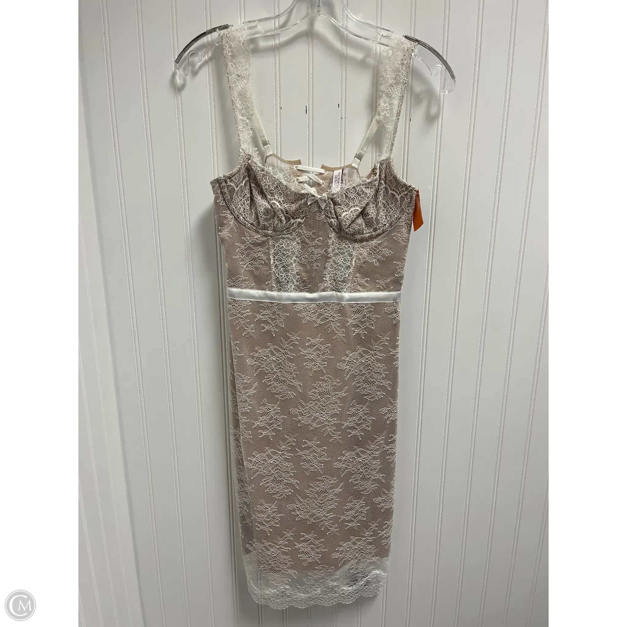 Dress Party Short By Victorias Secret In Beige, Size: M Tunics Essential wardrobe