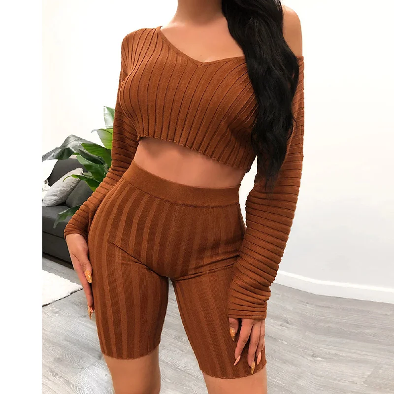 Long-Sleeved V- Neck Crop Top & Shorts Beaded Sequined Faux Fur