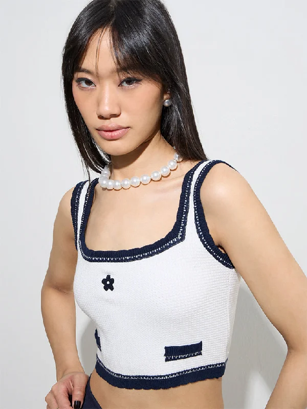 Nuon White Contrast Detailed Knitted Crop Top Chenille Fabric Brocade Fabric Lace Fabric Nuon White Contrast Detailed Knitted Crop Top Chenille Fabric Brocade Fabric Lace Fabric
