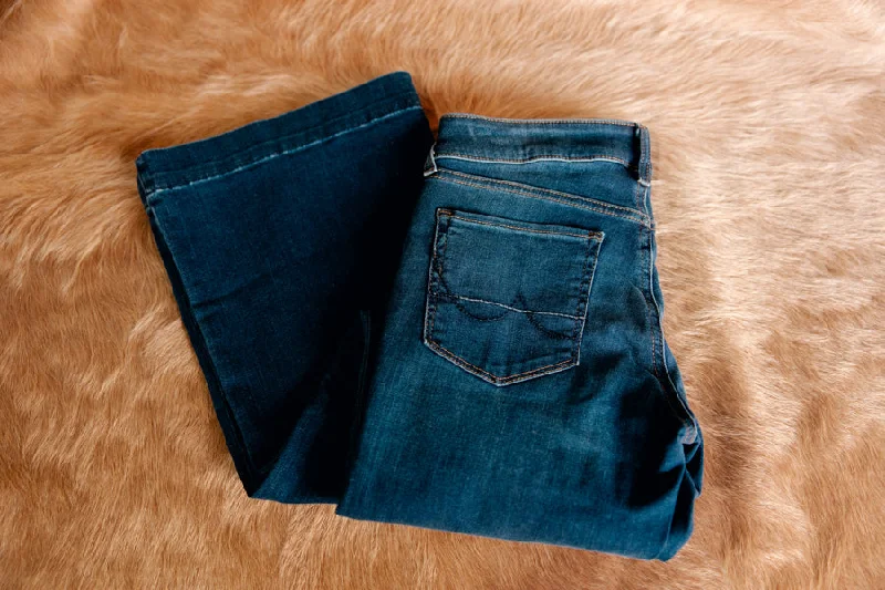 Ariat Mid Rise Kelsea Trouser Jeans Trousers Versatile Stylish