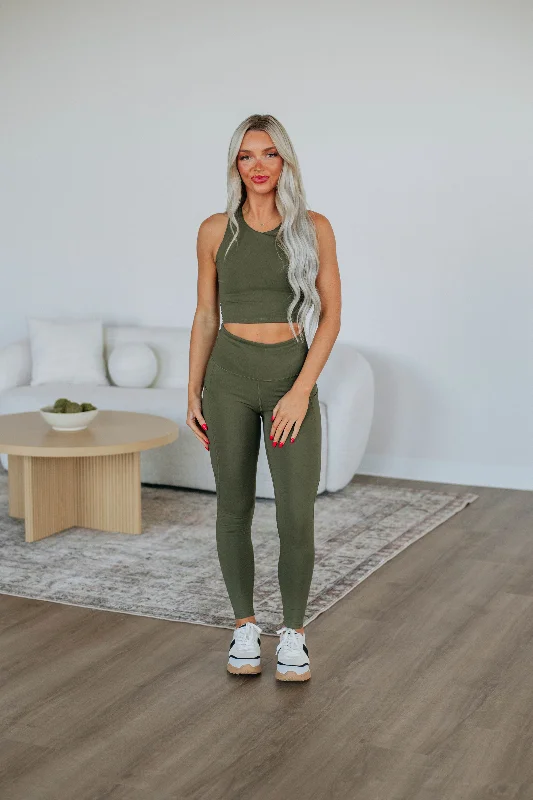 Carmena Active Leggings Classic Solid Color Leggings
