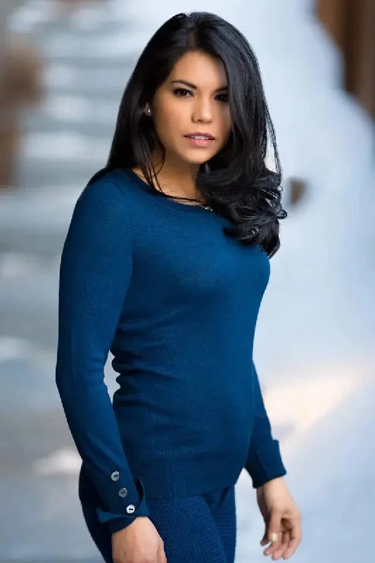 Angela Woman Pullover, Qiviuk, Merino & Silk Besom Neck Pullover