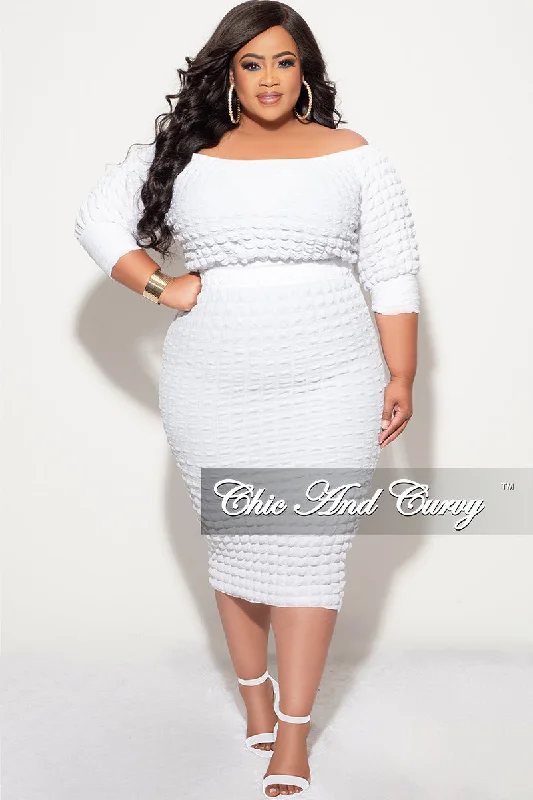 Final Sale Plus Size Bubble Texture 2pc Set Off the Shoulder Crop Top and High Waist Skirt in White Wool Fabric Cashmere Fabric Tweed Fabric Final Sale Plus Size Bubble Texture 2pc Set Off the Shoulder Crop Top and High Waist Skirt in White Wool Fabric Cashmere Fabric Tweed Fabric