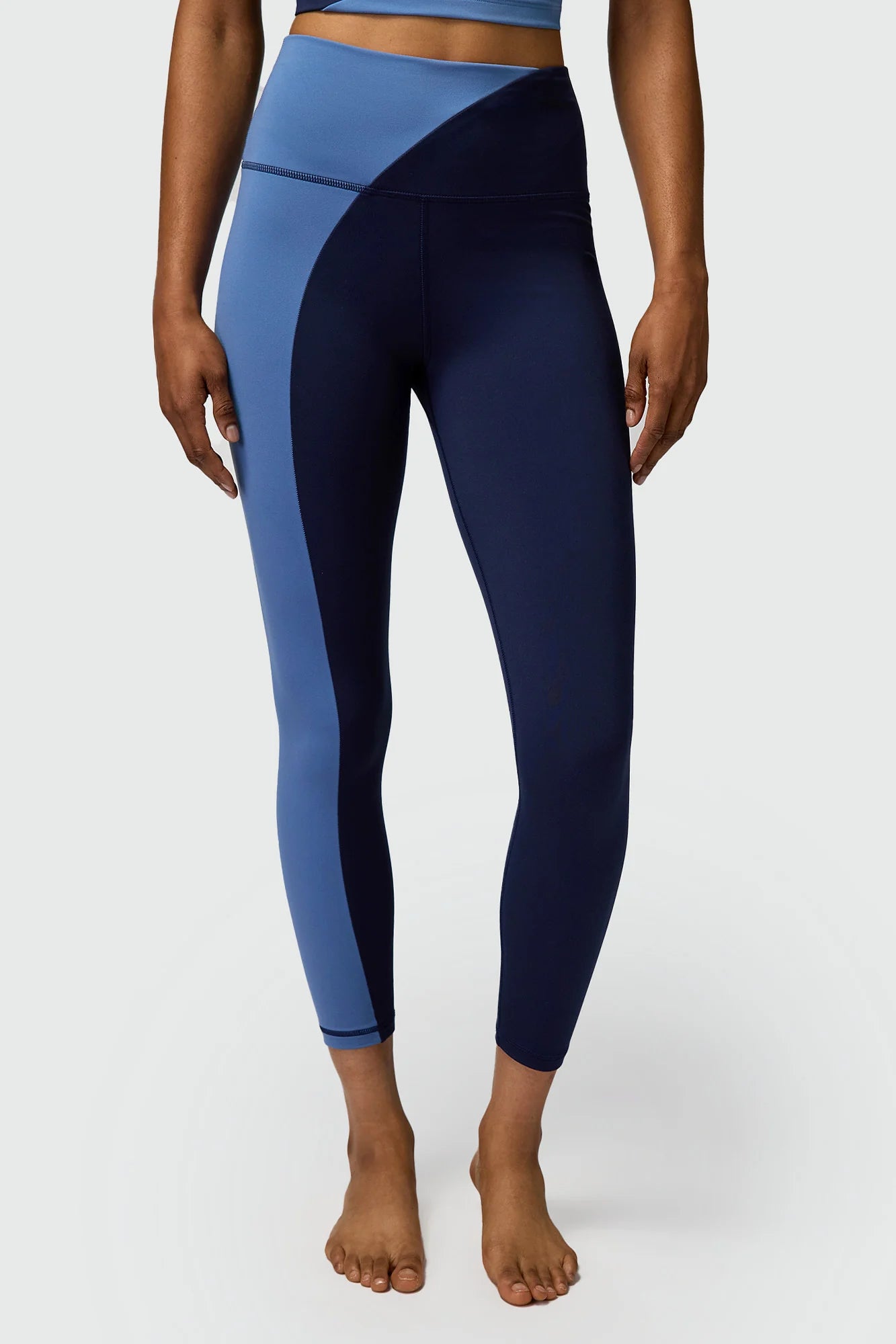 Spiritual Gangster Zoe Colorblock 78 Legging - Midnight Navy Pacific Blue Trendy Tie-Dye Leggings Spiritual Gangster Zoe Colorblock 78 Legging - Midnight Navy Pacific Blue Trendy Tie-Dye Leggings