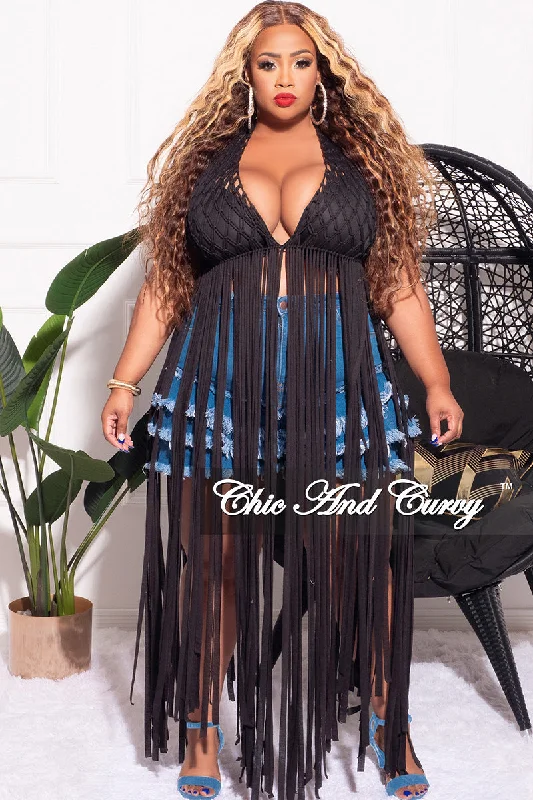 Final Sale Plus Size Long Fringe Halter Backless Crochet Crop Top in Black Knit Fabric Woven Fabric Fleece Fabric Final Sale Plus Size Long Fringe Halter Backless Crochet Crop Top in Black Knit Fabric Woven Fabric Fleece Fabric