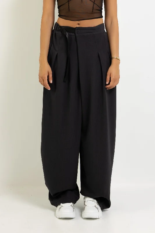 HATHOR ASYMMETRICAL TROUSER Trousers luxurious premium